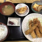 すし平 - 海老フライ定食800円