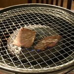 焼肉 乙ちゃん - カルビ＆ロースランチ1,000円