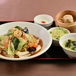 Gomoku ankake Yakisoba (stir-fried noodles) set