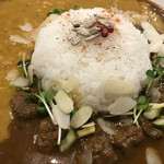 Kiki - カレーは全て豆カレーとのあいがけです♫