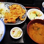 Tsuruya - から揚げ定食