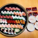 札幌 海鮮丸 - 料理写真:特吟(4人前) (わさび入り)(茶碗蒸し)