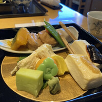 京懐石とゆば料理 松山閣 JR京都伊勢丹店 - 季節のミニ懐石　御室　八寸、蒸物　　4000円