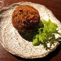 炭火焼肉 ふちおか - 黒毛和牛メンチカツ