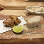 鮨 むらやま - 虎河豚の唐揚げ＆でーっかい海老芋！