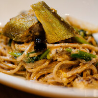 手作り生パスタ　シェフ閃きの旬食材特選パスタ