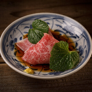 産地直送ブランド和牛を生のままで！「オリーブ牛純生牛肉刺し」