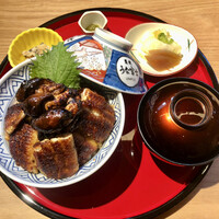 炭焼 うな富士 有楽町店 - 肝入りうなぎ丼（限定）
