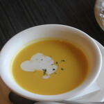 カフェレストラン 瀬里家 - ハンバーグのスープ