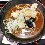 うどん本陣 山田家 - カレーうどん