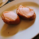 トラットリア ピチコラージョ - 料理写真:タラモのブルスケッタ
