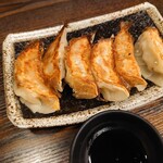 麺飯食堂 三羽鴉 - 