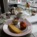 ラデュレ サロン・ド・テ - 