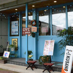Photo & Cafe KUSANO - 今町商店街内「青いドア」が目印です！