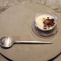 RESTAURANT SALT - 
