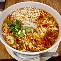 個室中華 頤和園 溜池山王店 - 