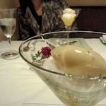 ラッフィナート - ◆紅まどんな(愛媛)のグラニータ マスクメロンのマチュドニア キウイのジェラート
      
      *紅まどんなとは、新種のみかん
      