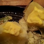 ハンバーグファクトリー - 付け合わせの焼ジャガイモにアイオリソース
