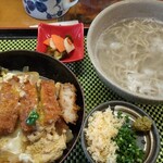 Ichiho - カツ丼1,000円と釜揚げそば750円