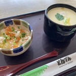 和食レストランとんでん - ミニかに丼440円、ジャンボ茶碗蒸し638円