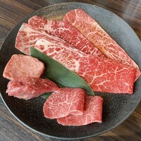 焼肉うしごろ 銀座並木通り店 - 