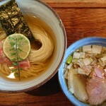 ヨコクラストアハウス - 