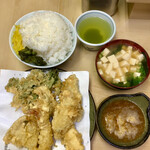 Imoya - 天ぷら定食750円に追加カキ天ぷら＋250円