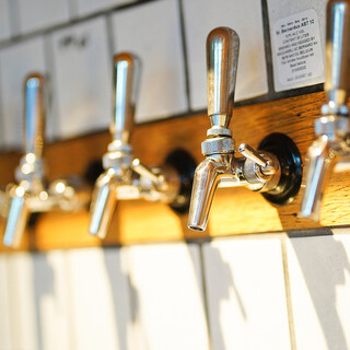 最大30種類の樽生ビール！