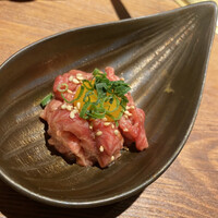 和牛とタン 焼肉 とみ 新橋本店 - 