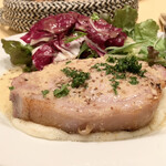 Aux delices de dodine - 豚ロースのロースト