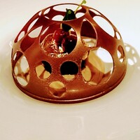 ガストロノミー ジョエル・ロブション - デザートワゴンの前にまずは通常のデザートが1品