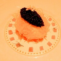 ガストロノミー ジョエル・ロブション - どのお皿も美しく、本当に手間暇かかっている