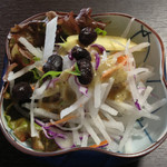 Mochinaga Tei - ランチのサラダ