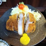 矢田かつ - 六白黒豚ロースかつ