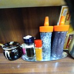 矢田かつ - 卓上調味料