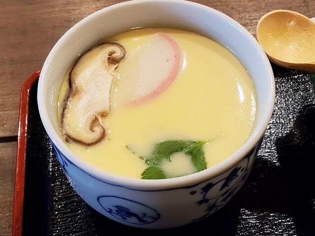 【みる】ことりのお食事処 お食事処 白-HAKU- | ・ ⭐︎メニュー⭐︎ 肉野菜炒め定食 900円