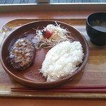 びっくりドンキー - レギュラーハンバーグプレート