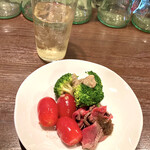 バル アート・アンド・アサ - 