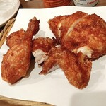 ひな鳥かぶと揚げ とりこ屋 - ひな鶏小&大