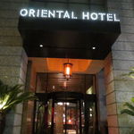 MAIN DINING by THE HOUSE OF PACIFIC - ORIENTAL  HOTELのふんわり点る灯り