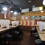 Nikukei Izakaya Nikujuuhachibanya Gotandaten - 店内の様子。