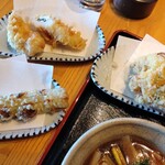 和食れすとらん天狗 - 天ぷら一品（ミニかき揚げ、ちくわ磯辺、梅ささみ）