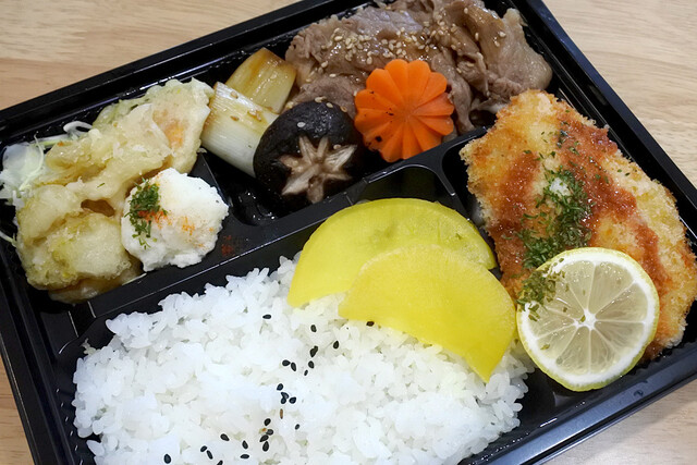 緑橋カウンター - 旭川（弁当）の写真