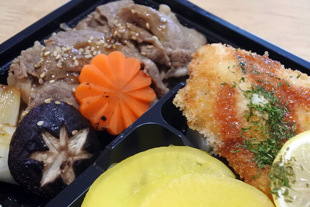 緑橋カウンター - 旭川（弁当）の写真