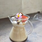 お茶とお花とモンブラン プランツ - キャラメルアーモンドミルクティー