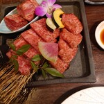 備長炭焼肉としゃぶしゃぶ 仔虎 - 極盛り