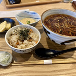 手打ちそば こころ - とり五目ご飯セット（かけ）