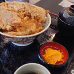 Sobadokoro Yojouan Higashi - カツ丼