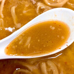 ラーメン二郎 - 味薄めにしても濃かった味噌スープ