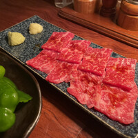 カルネジーオ イースト - 